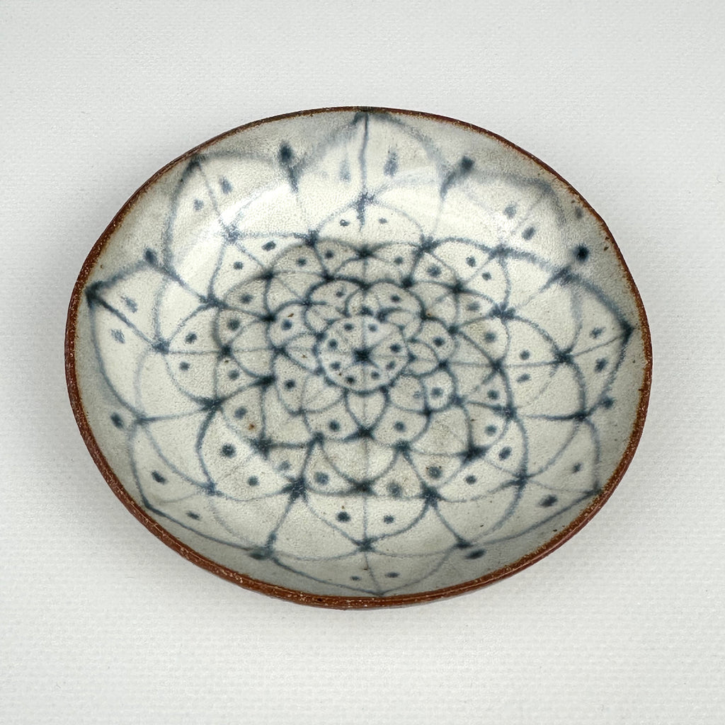 Small Round Plate, Cosmic Flower