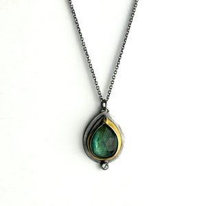 Bezeled Tear Drop Green Kyanite WH Topaz