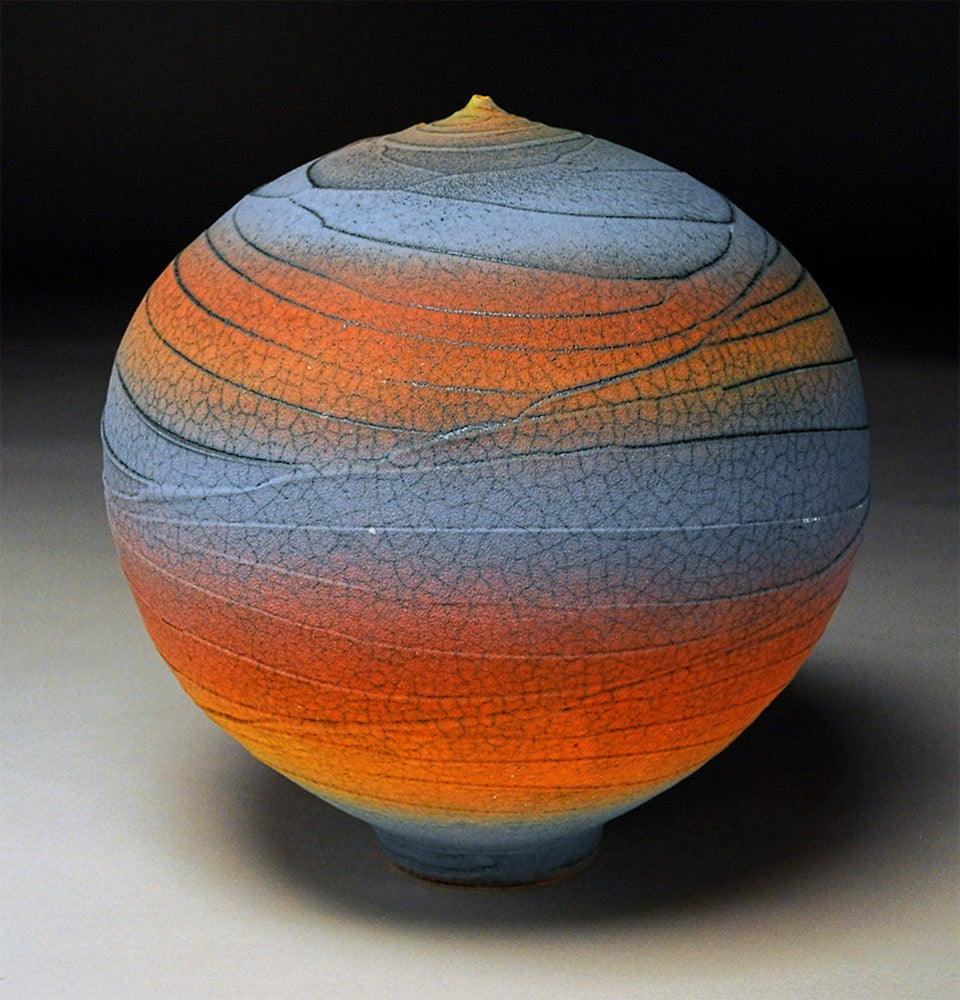 Pedestal Bottle