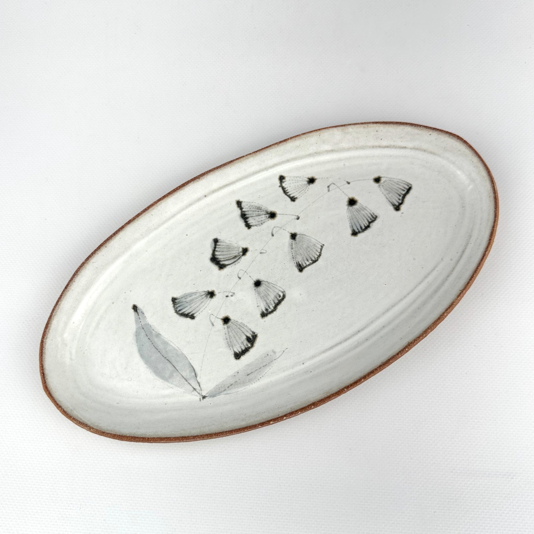 Medium Oval Tray With 9 Flowers