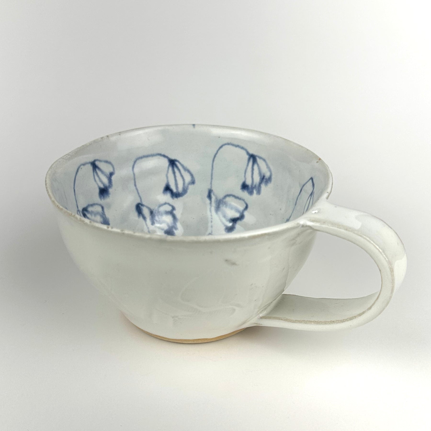 Cappuccino Cup with 7 Wild Flower Stems