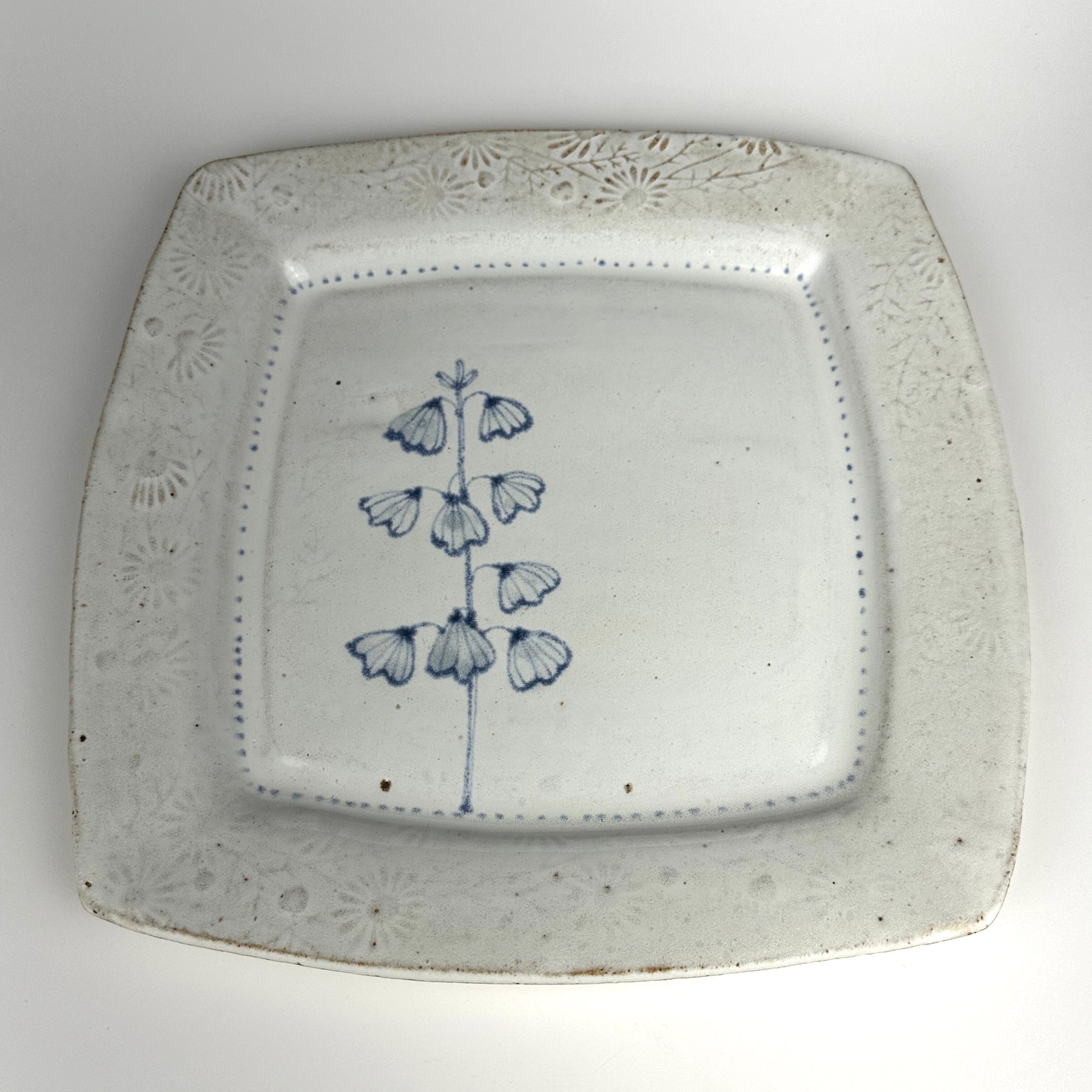 11" Square Platter with Single Stem