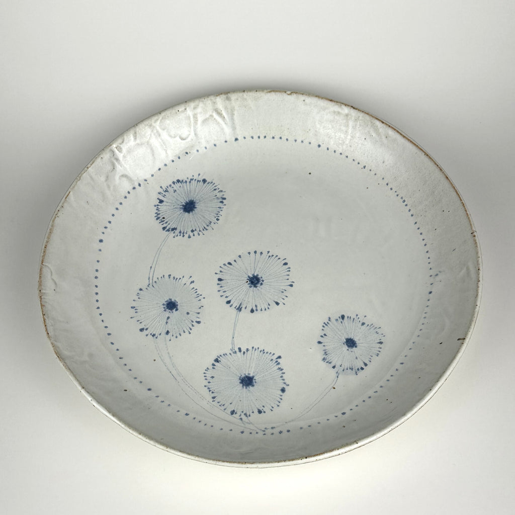 12" Round Platter With 5 Flowers