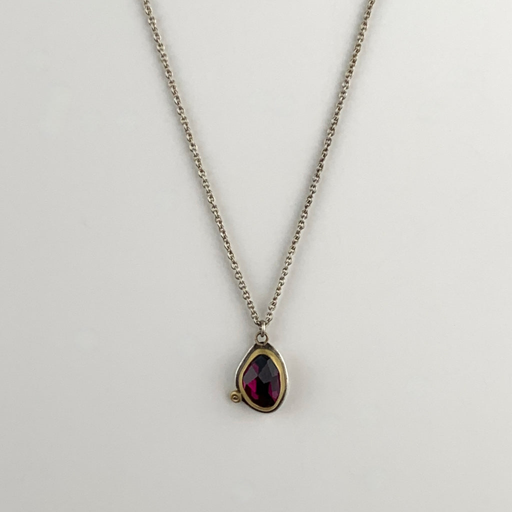 Rosecut Rhodolite Garnet Necklace